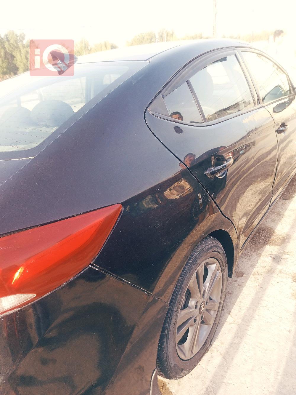 هیوندای ئەلەنترا